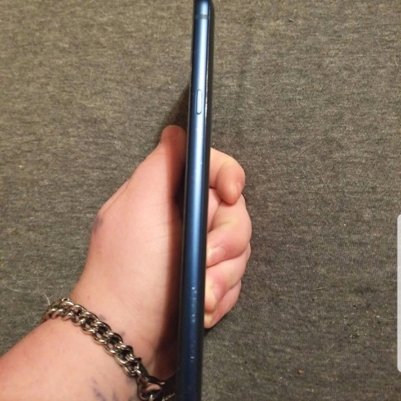 2 lg stylo 4. Straight talk. - Picture 3 of 5